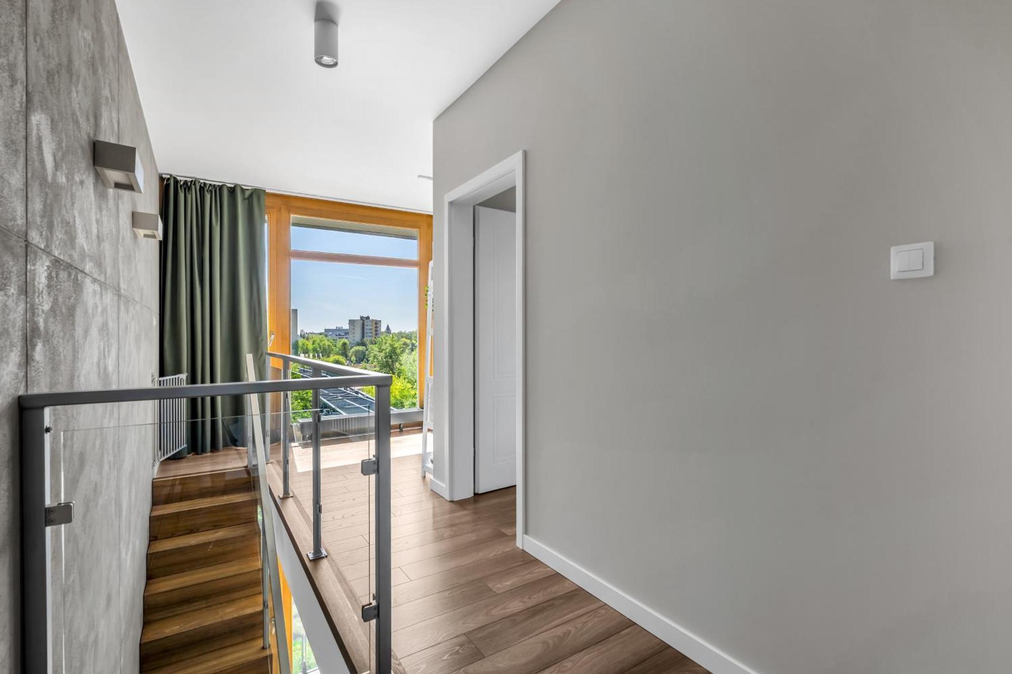 Prestige - 86m2, Two-level Loft, Parking - By Rentujemy *