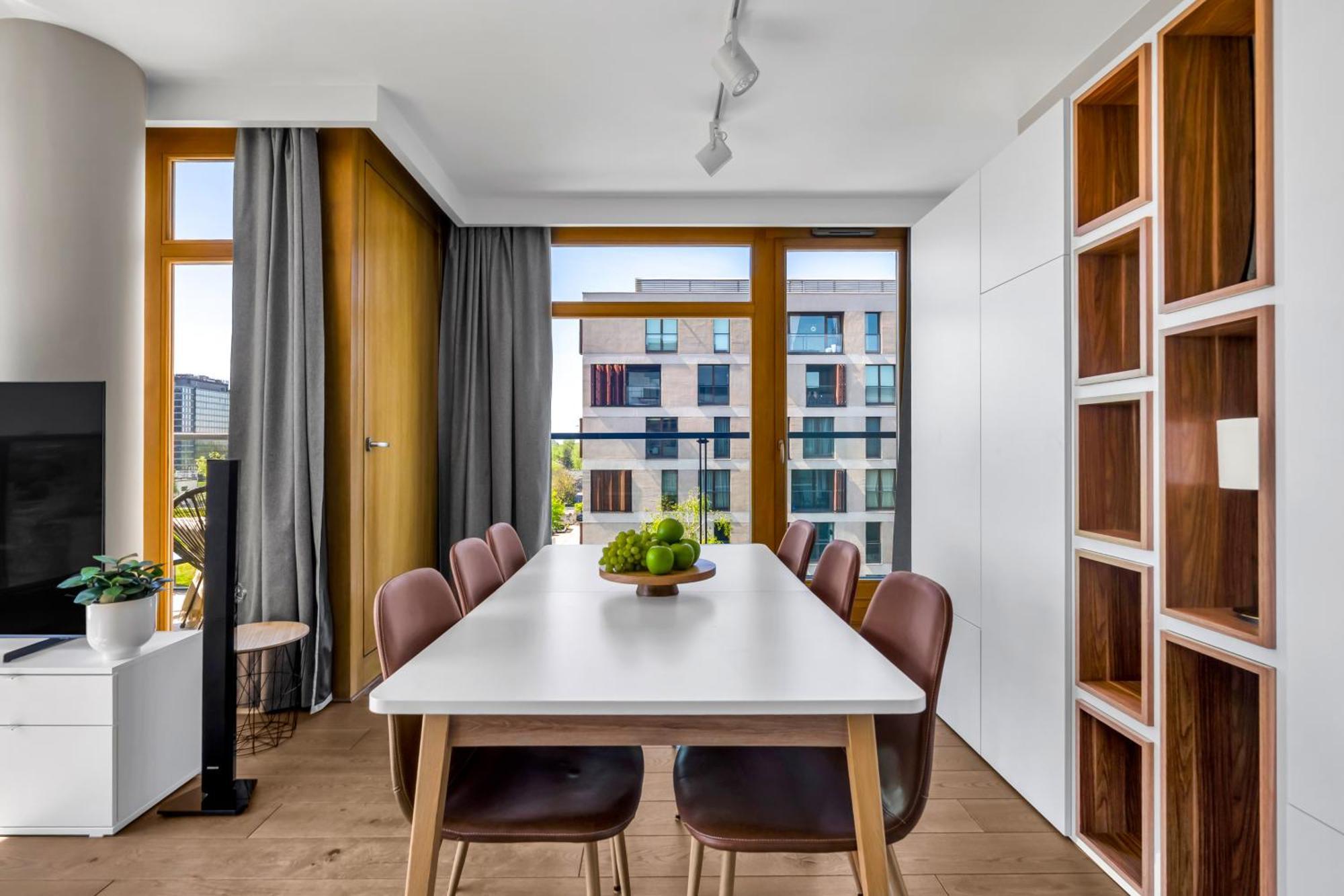 Prestige - 86m2, Two-level Loft, Parking - By Rentujemy Leilighet
