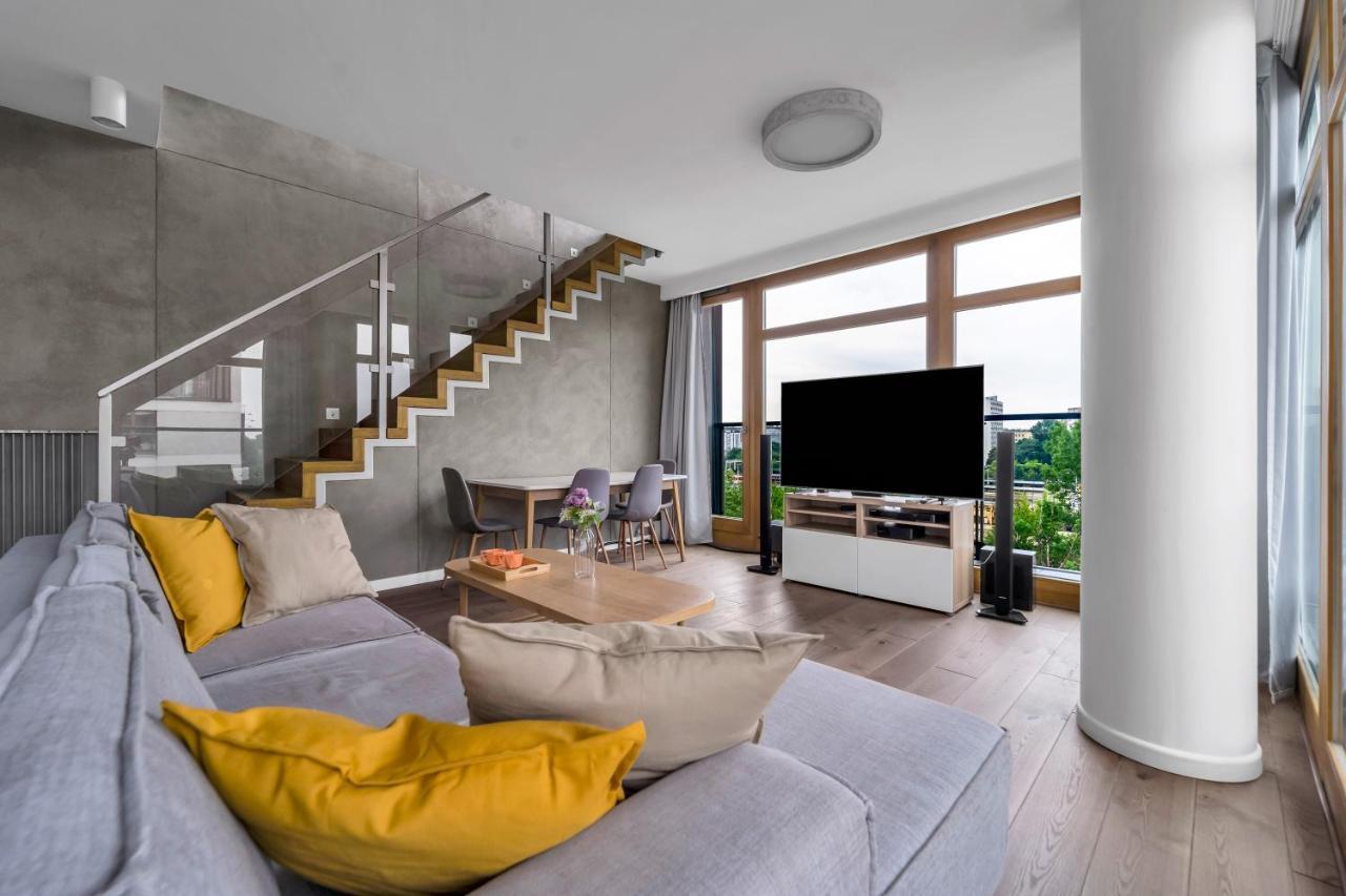 Apartament Prestige - 86m2, Two-level Loft, Parking - By Rentujemy Warszawa